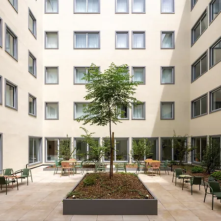 Hampton By Hilton Paris Charles De Gaulle Airport Hotel